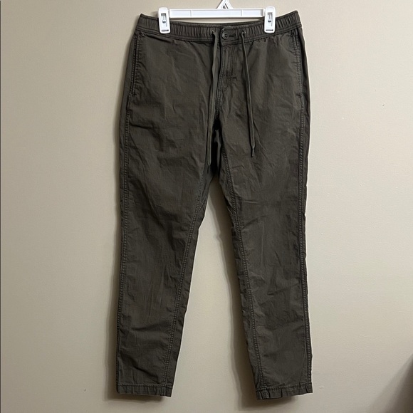 Distillery Other - Distillery Dark Olive Cargo Pants Size M